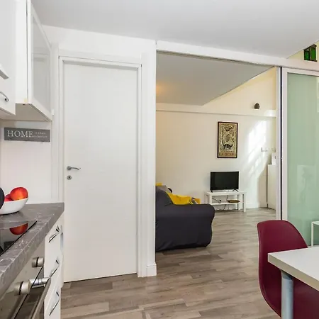 That's A Mole By Wonderful Italy *