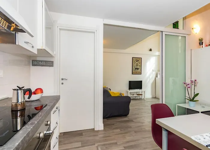 That's A Mole By Wonderful Italy *